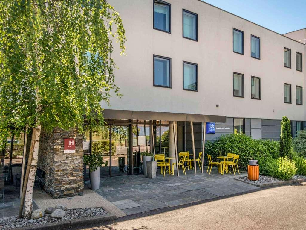 Ibis Budget Archamps Porte De Geneve Exterior foto